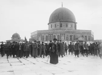 Enver Pasha and Jamal (Cemal) Pasha Visiting the Dome of the Rock, Jerusalem
